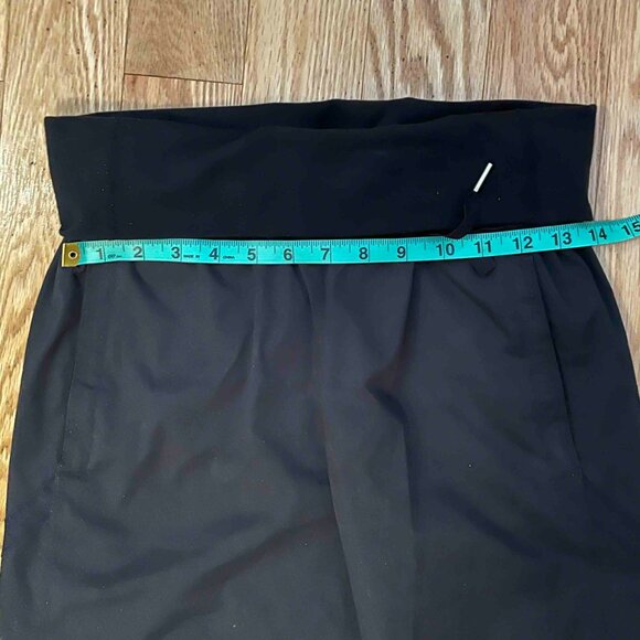 Lululemon Cropped Black Parachute pants W size 6 - Picture 8 of 8